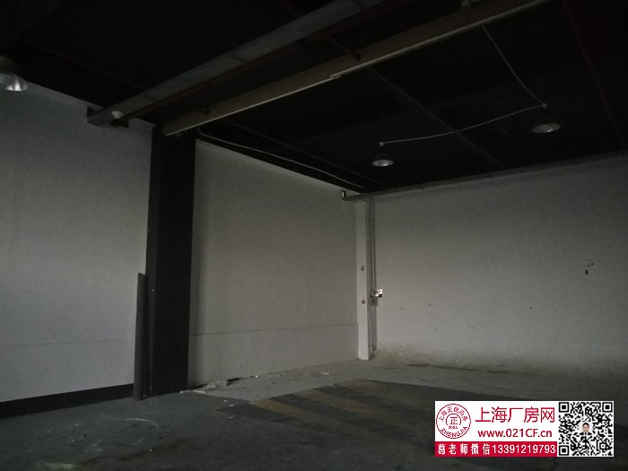 G1777 寶山 地鐵一號(hào)線呼蘭路站附近500米左右 一樓350平方米廠房倉庫辦公樓出租 2.7元